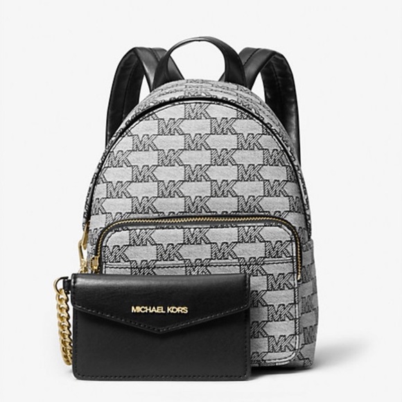 MICHAEL KORS
Maisie Extra-Small Logo 2-in-1 Backpack
Black
NWT - Picture 5 of 7